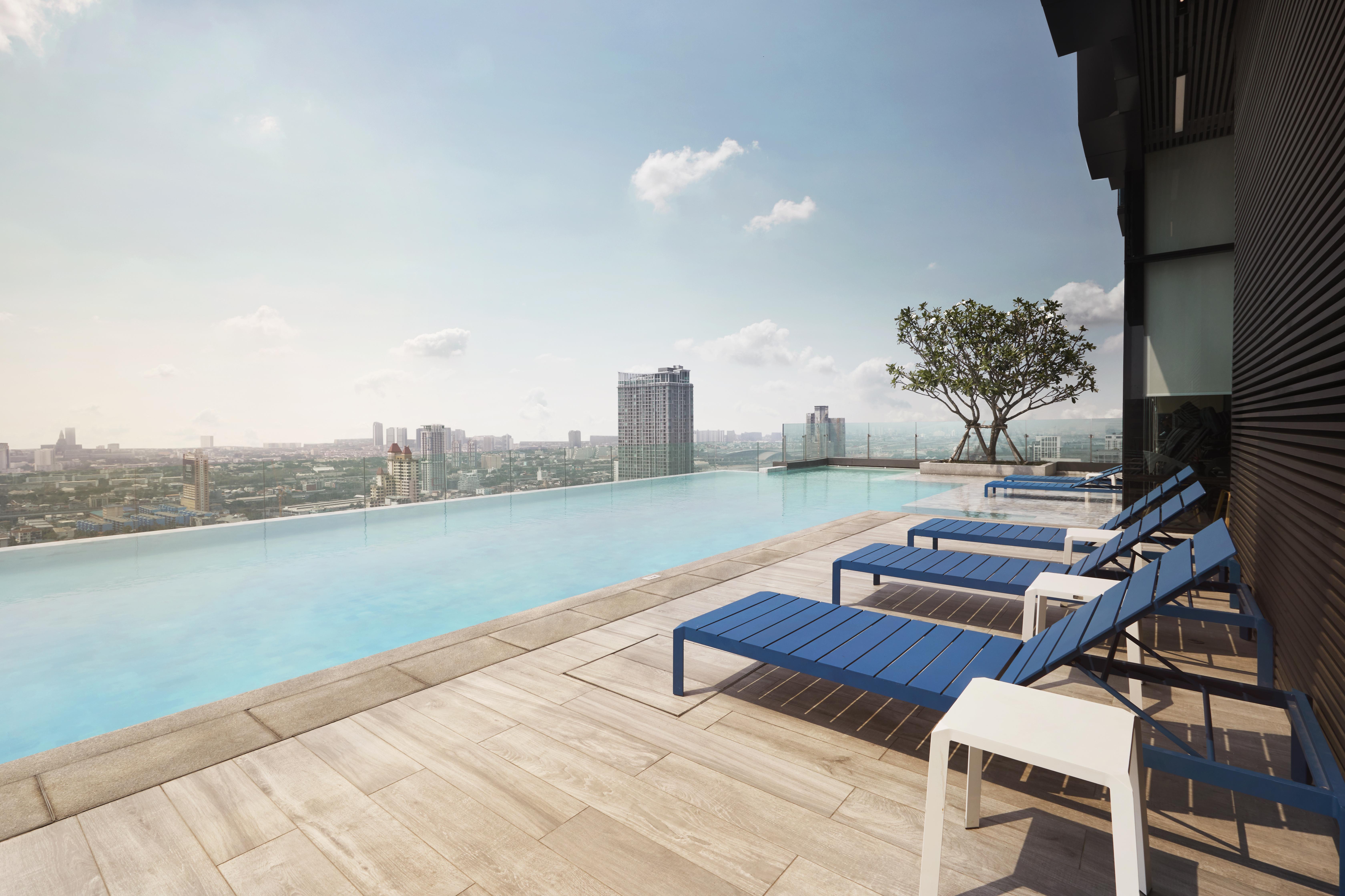 Hotel The Quarter Ari By Uhg 4*