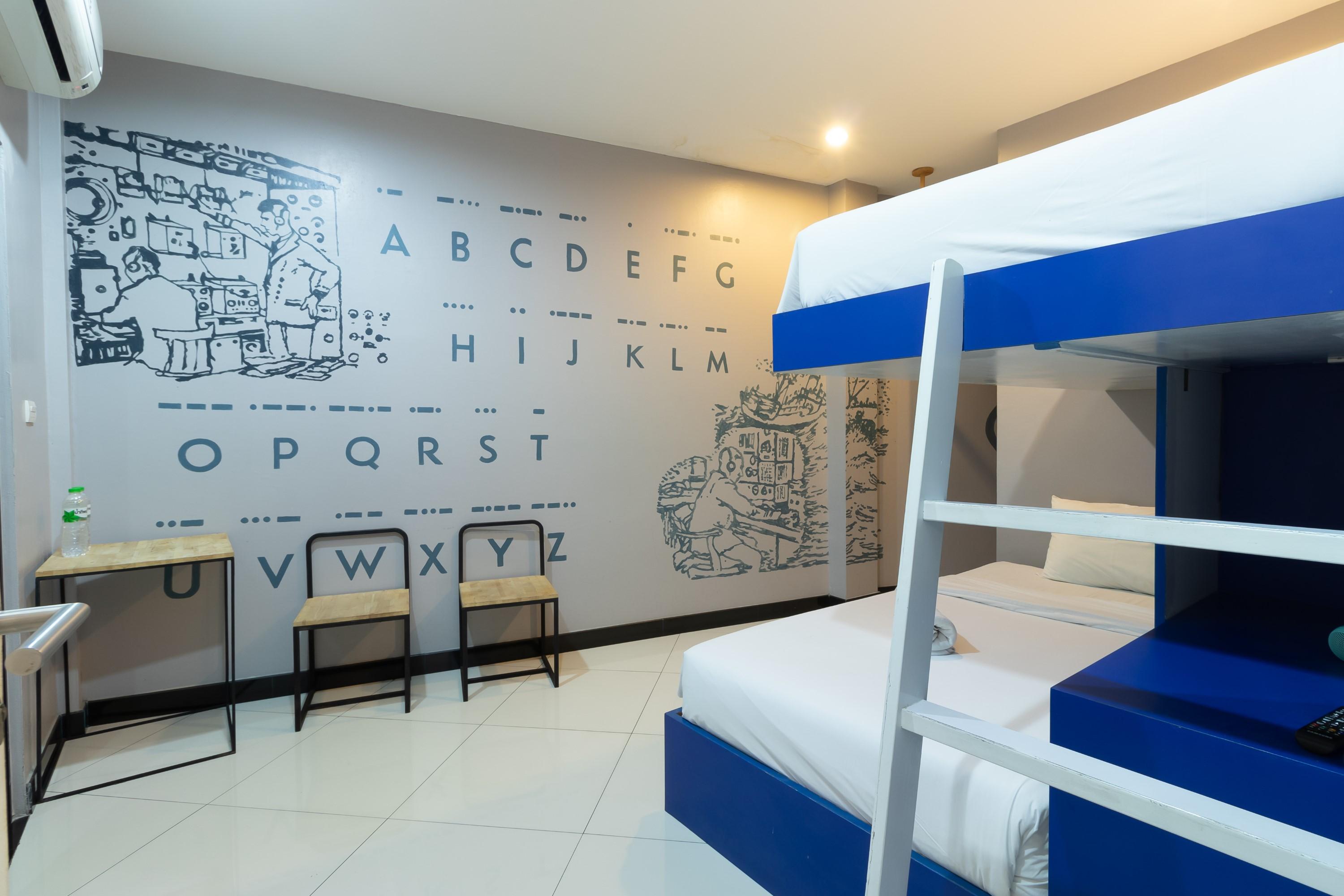 The Secret Service Guest house 3*