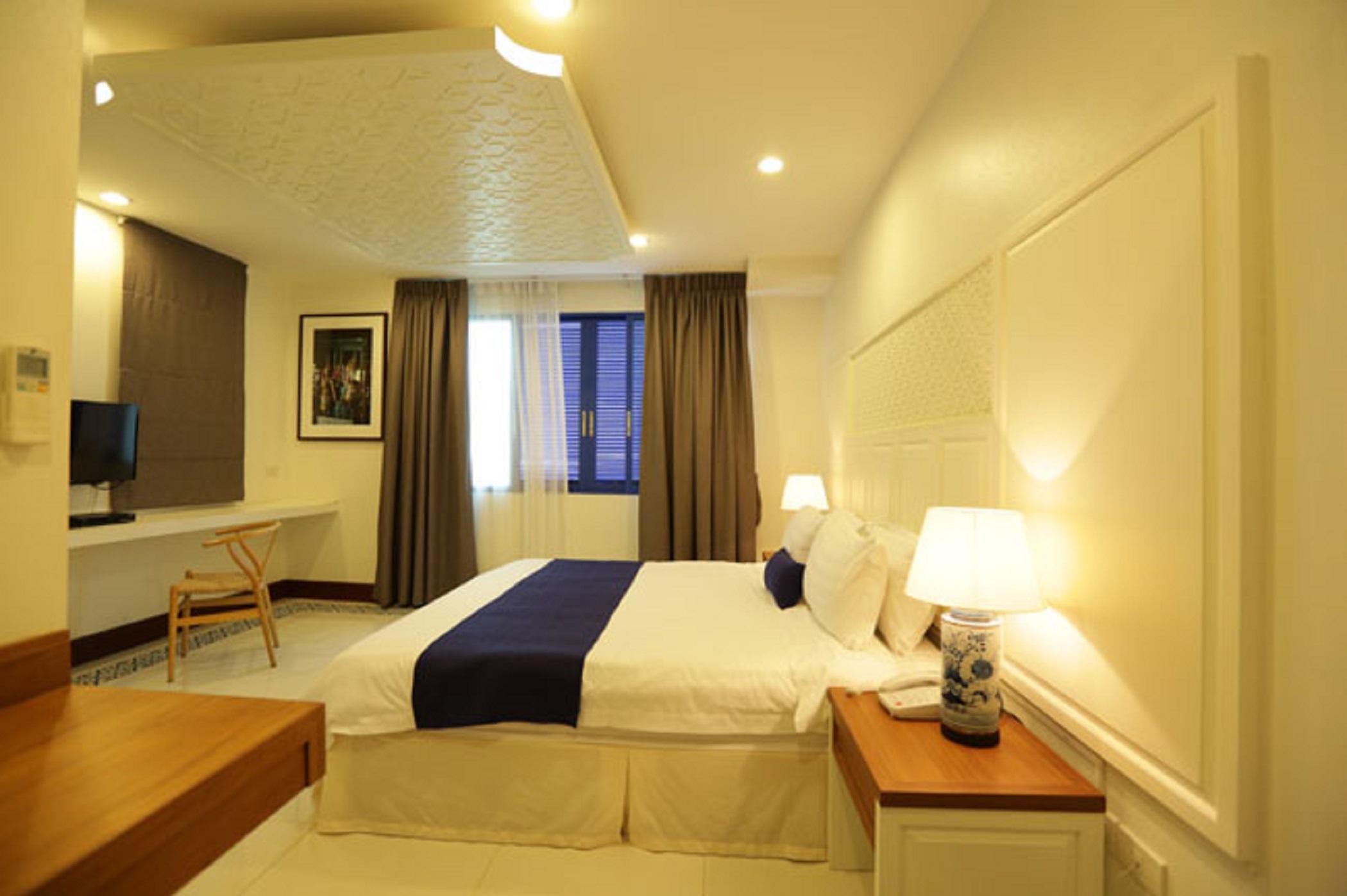 Nandha Hotel 3*