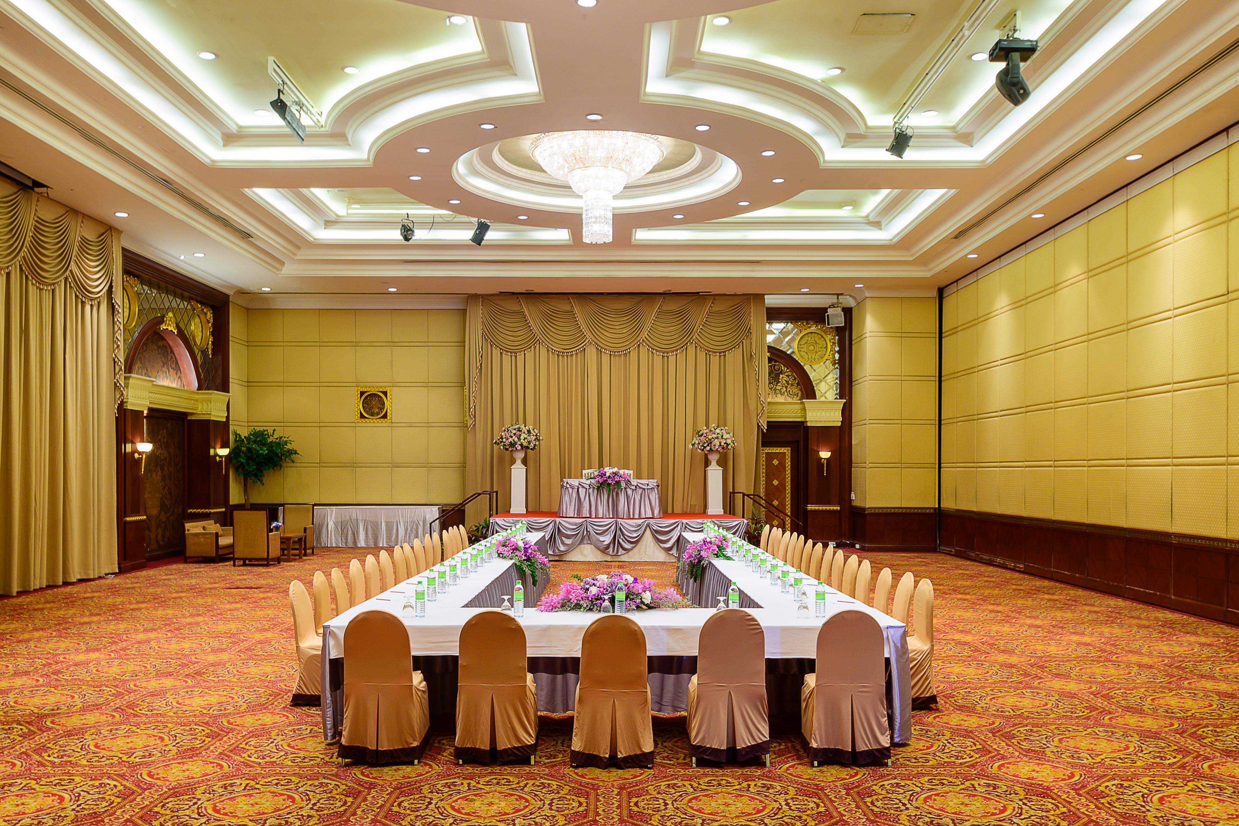 Hotel Managed By Palace Bangkok