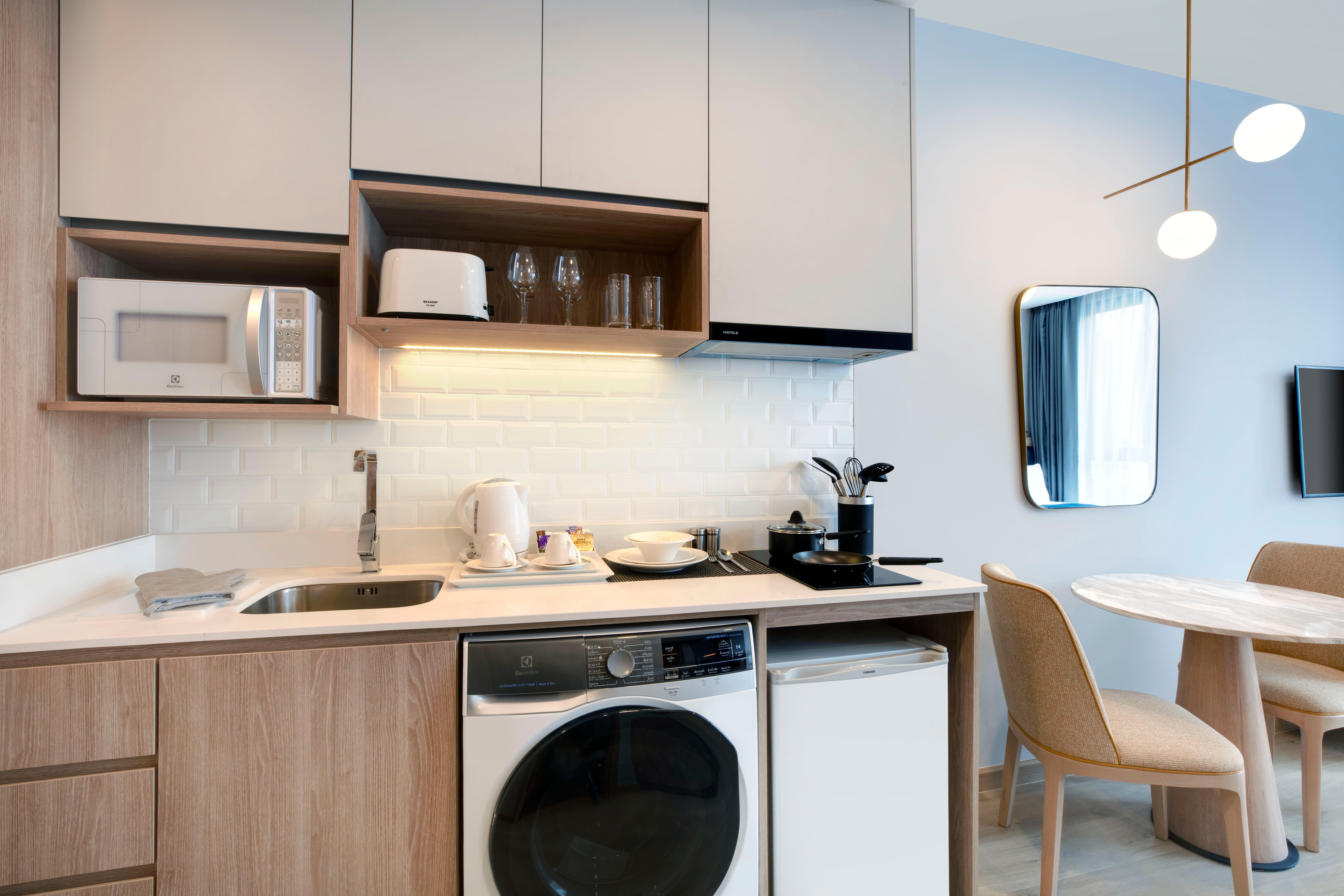 Staybridge Thonglor By Ihg 4*