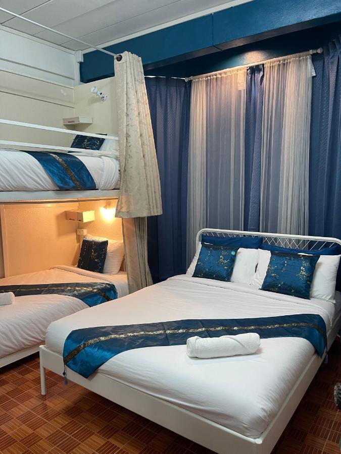 Acozyposhtel 4* Bangkok