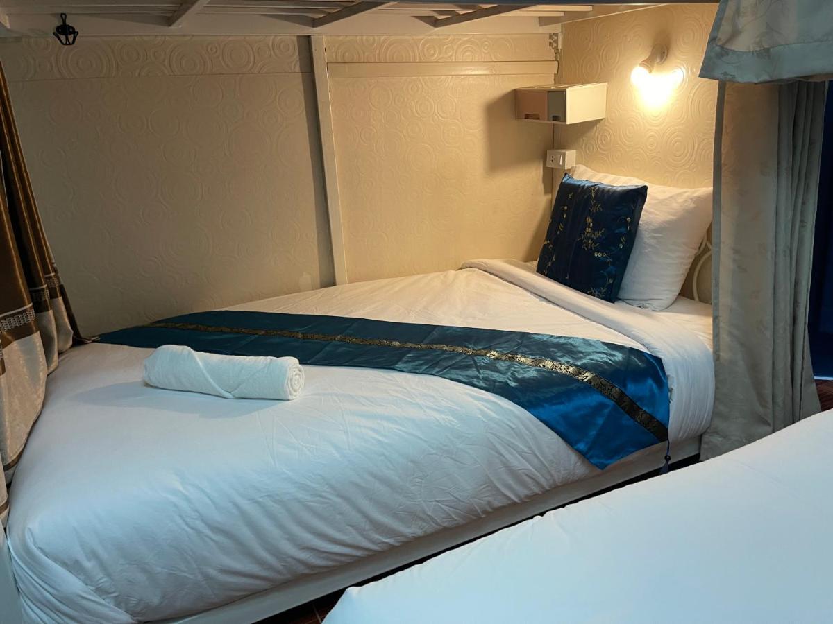 Acozyposhtel Hotel Bangkok