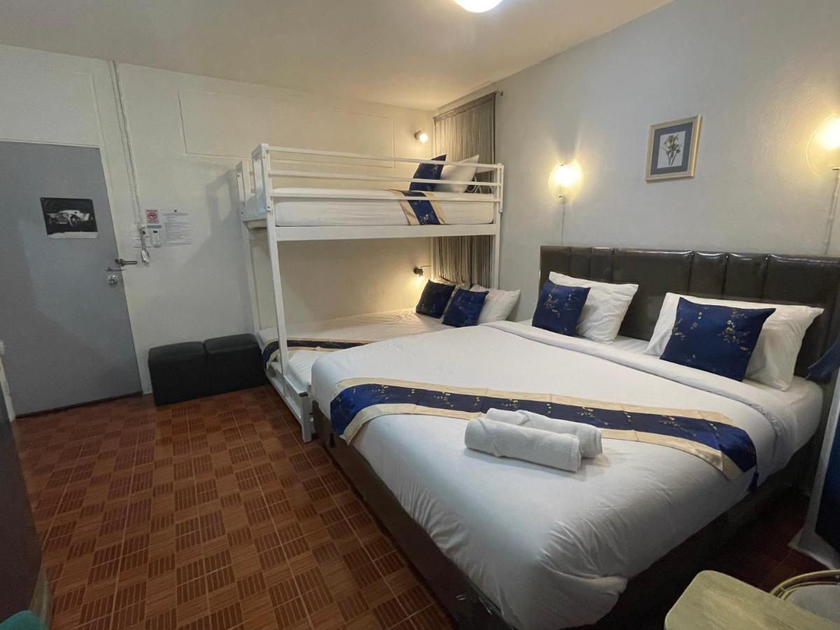 Hotel Acozyposhtel
