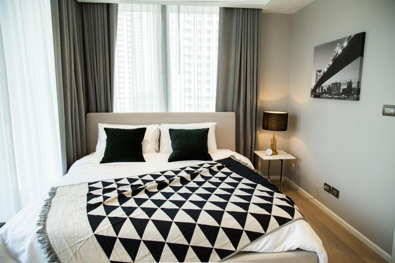 Sukhumvit 11#luxury#pool#gym#bts Nana&mrt Sukhumvit#1br#max2ppl