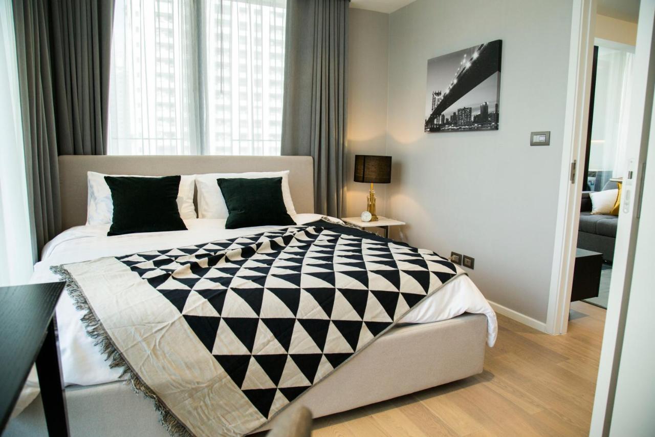 Sukhumvit 11#luxury#pool#gym#bts Nana&mrt Sukhumvit#1br#max2ppl *