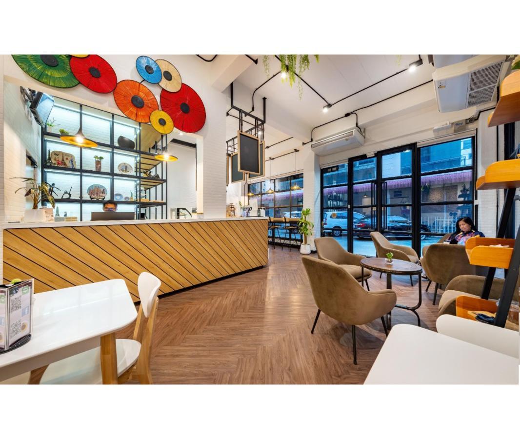 Siam Subway And Cafe