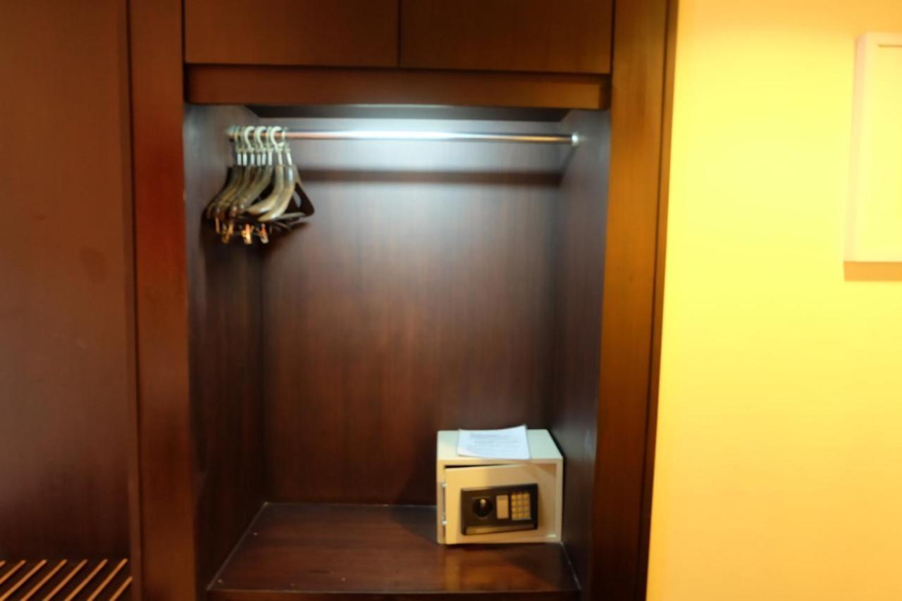 Hotel The Rose 3*