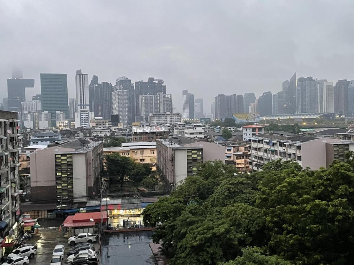 Apartment A4 Dindaeng Bangkok