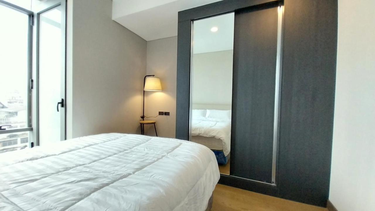 Luxury Queen Sirikit Asok Termianl 21 Appartement