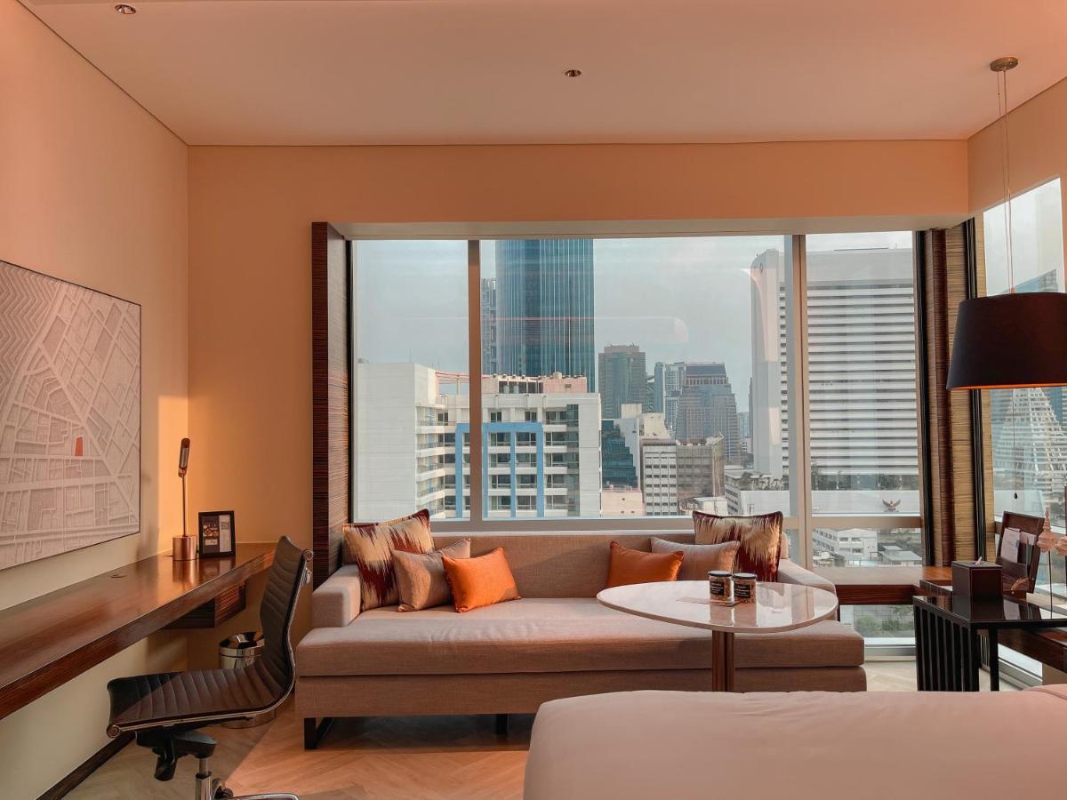 Le Meridien Hotel