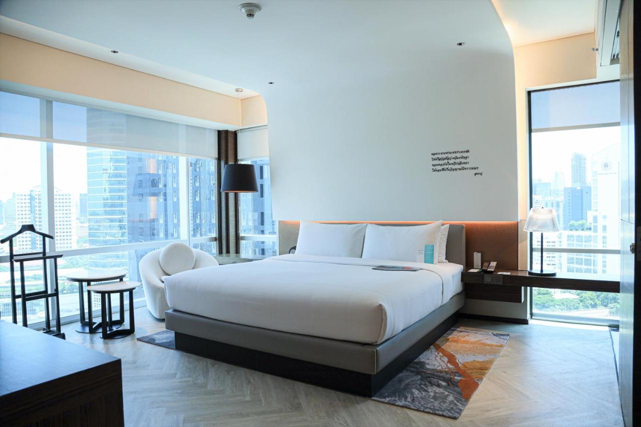 Le Meridien Hotel