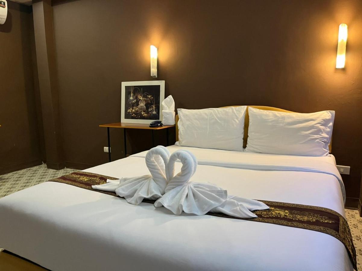 Hotel Cozy Asoke 2*
