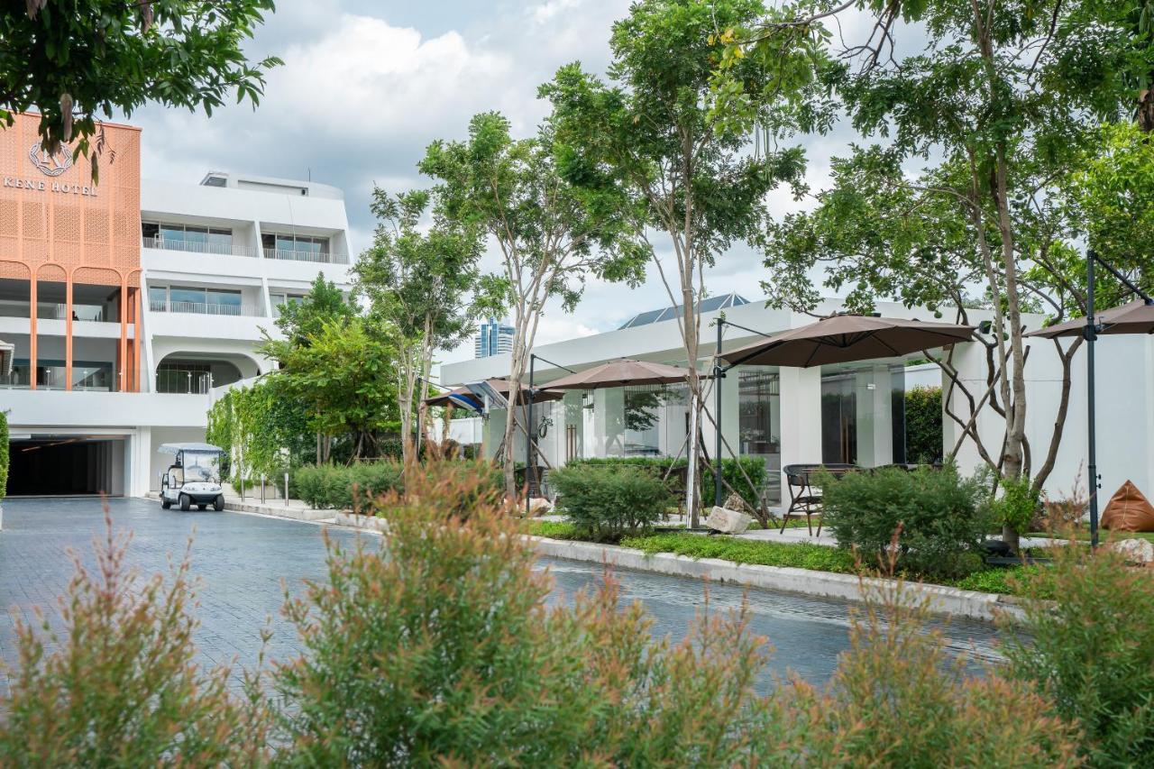 Hotel Away Riverside Kene