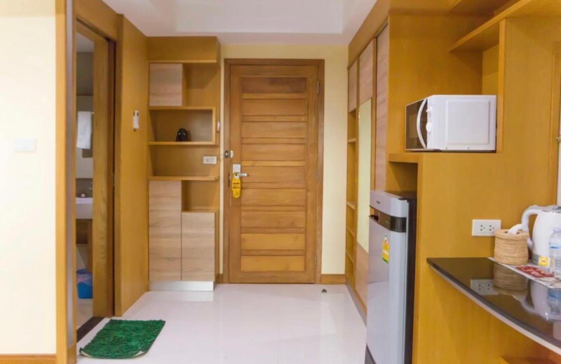 L18 แอลสิบแปด เรสซิเดนซ์ * Bangkok