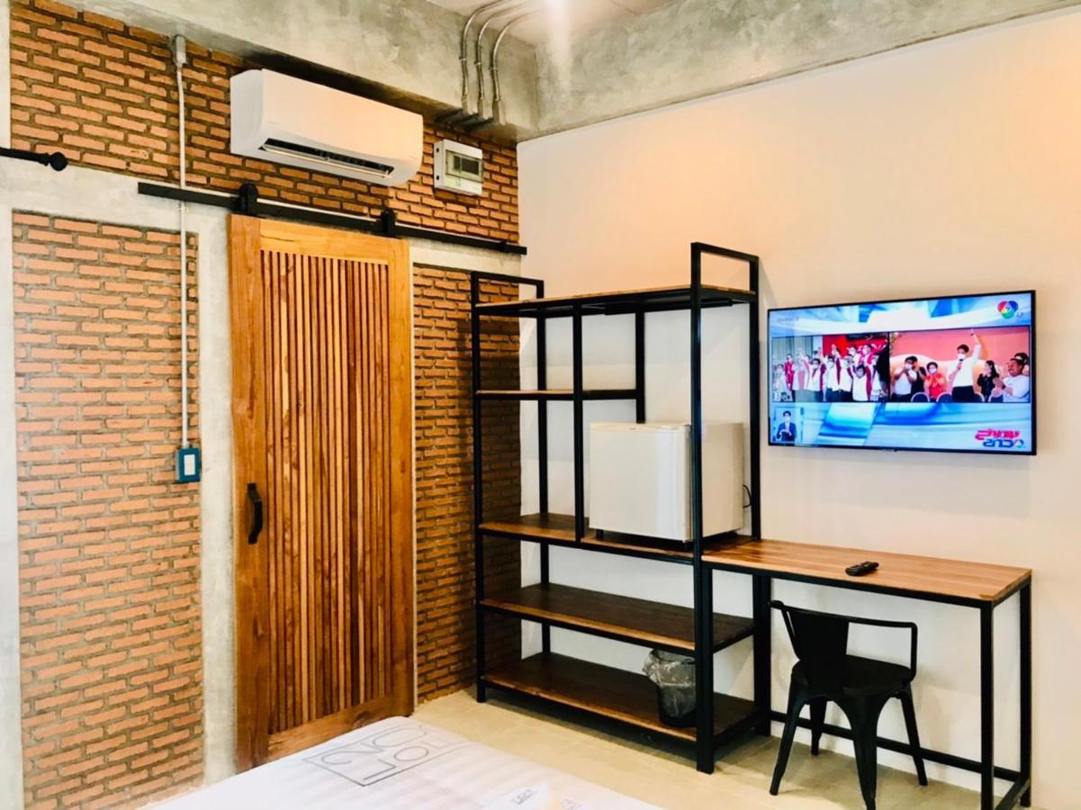 Loft 202 Hotel