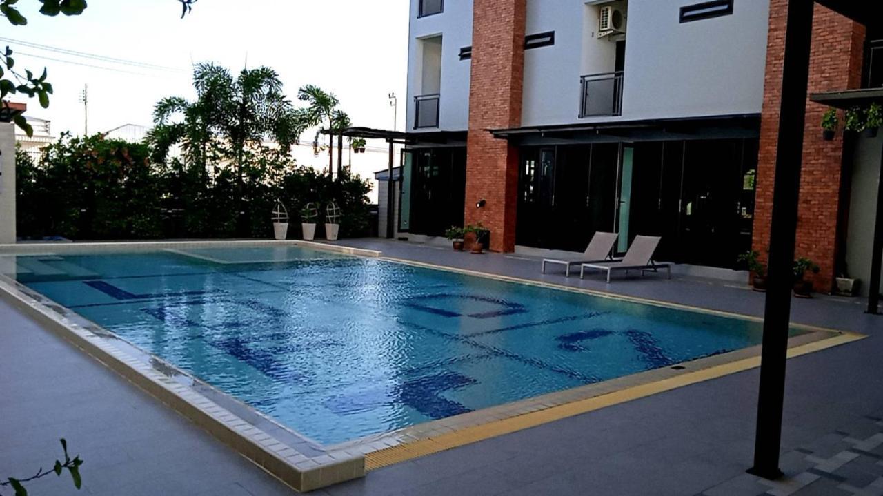 Loft 202 Hotel