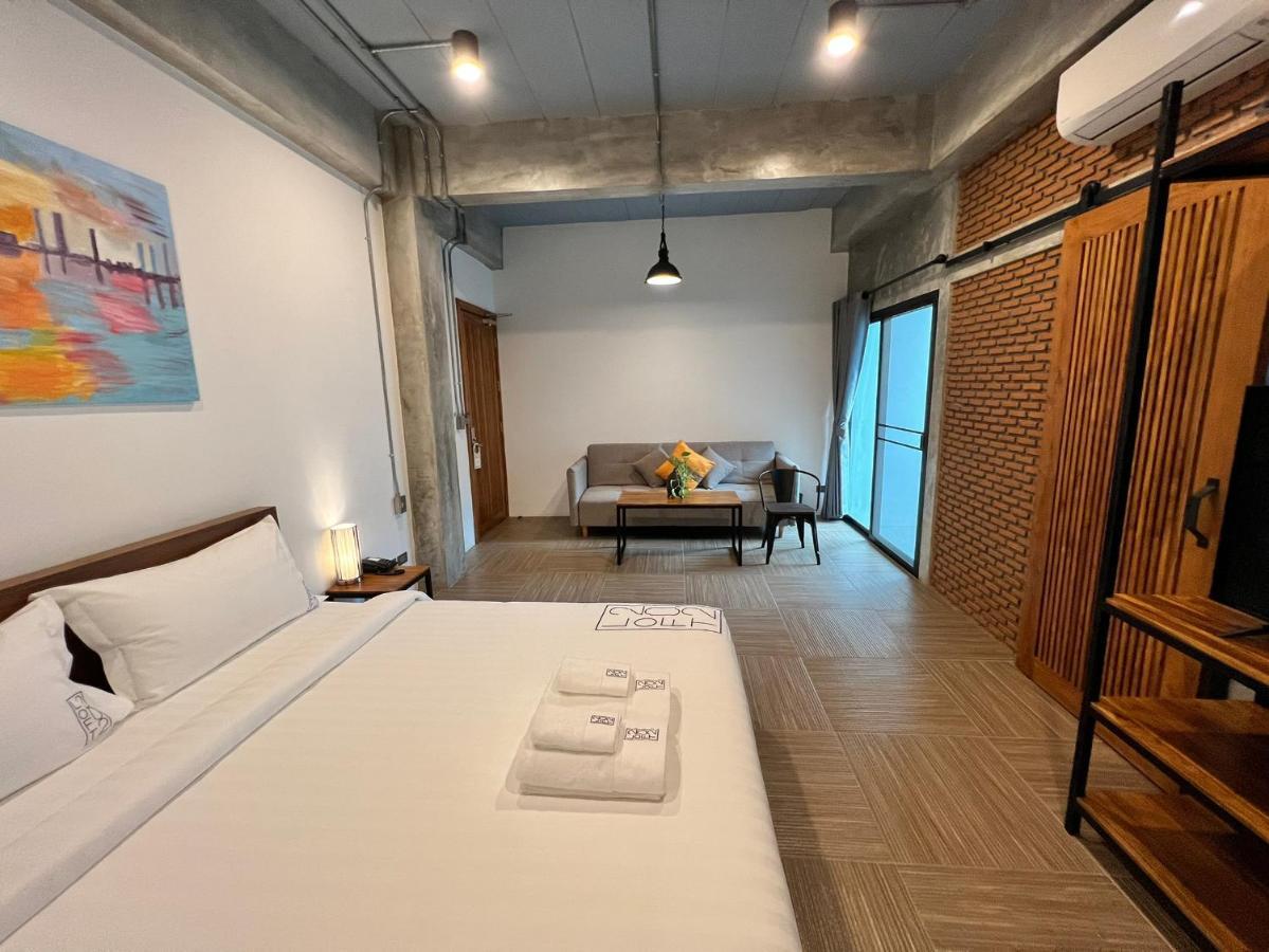 Hotel Loft 202 4*
