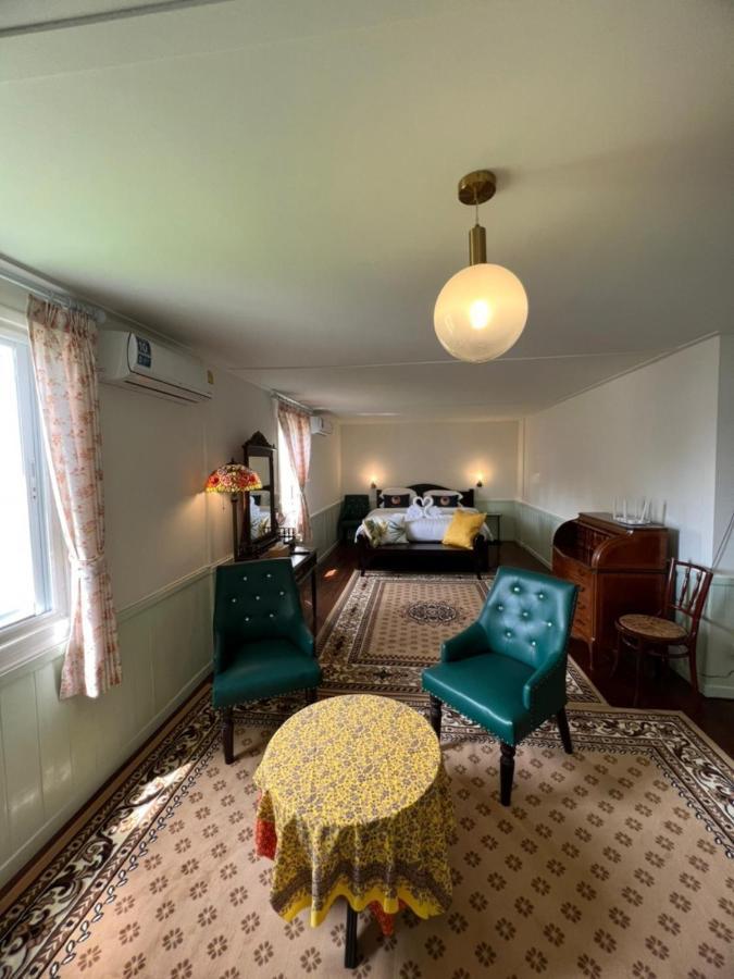 Roomquest Rim Praya Dinsor Road Hotel