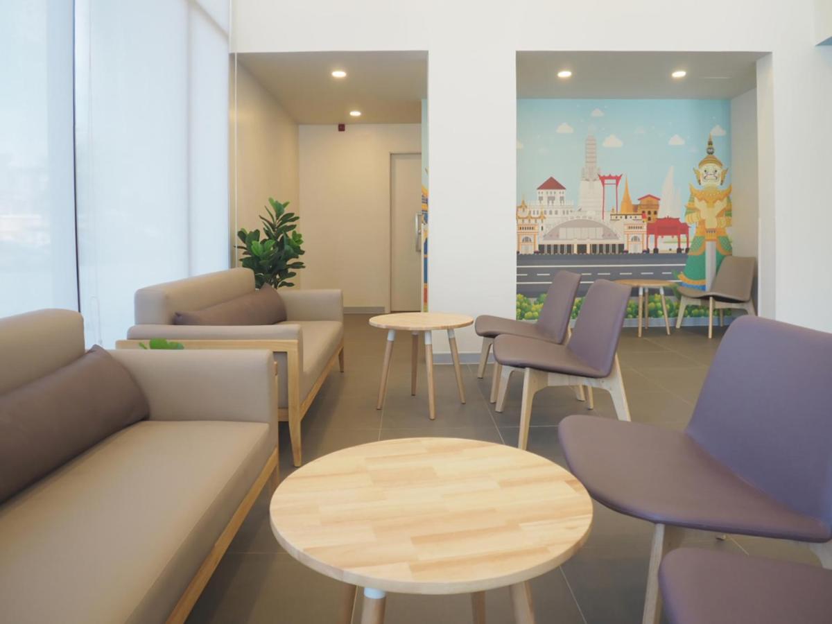 Hop Bangna Hotel