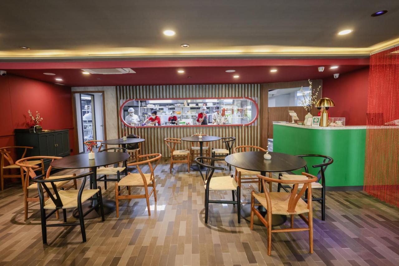Hotel Seekers Finders Rama Iv Surestay Collection By Bw Bangkok