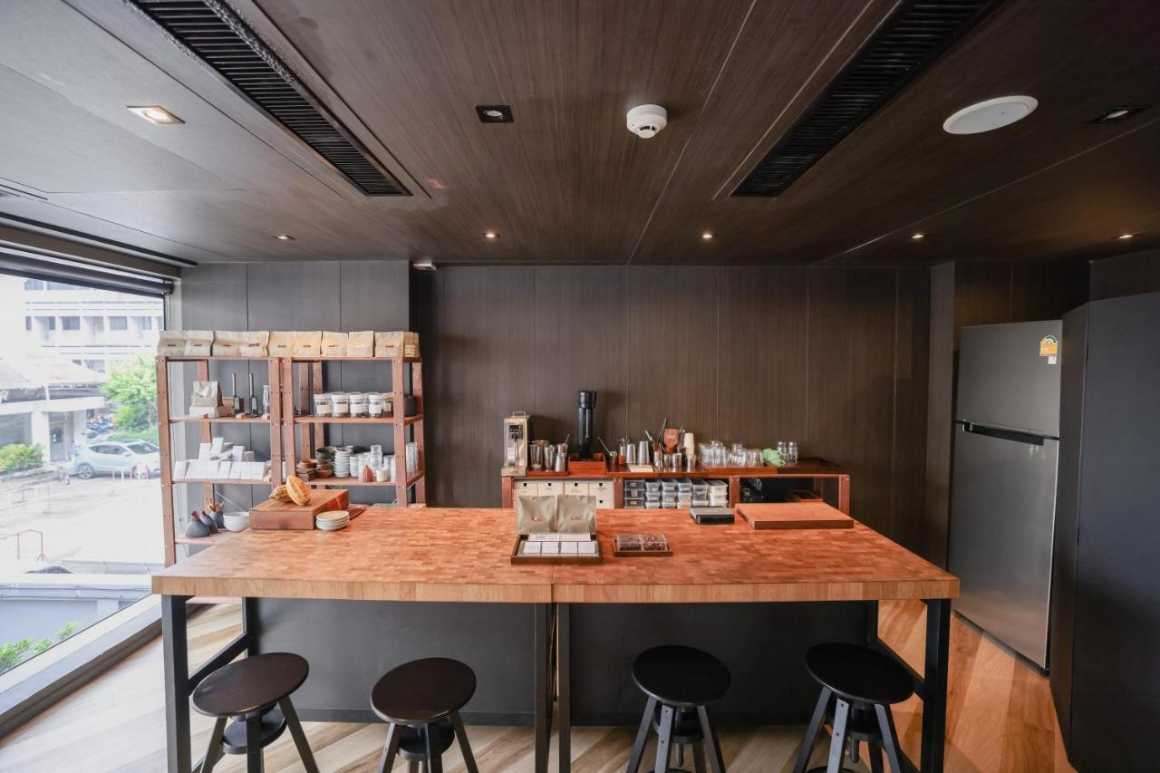 Seekers Finders Rama Iv Surestay Collection By Bw Hotel