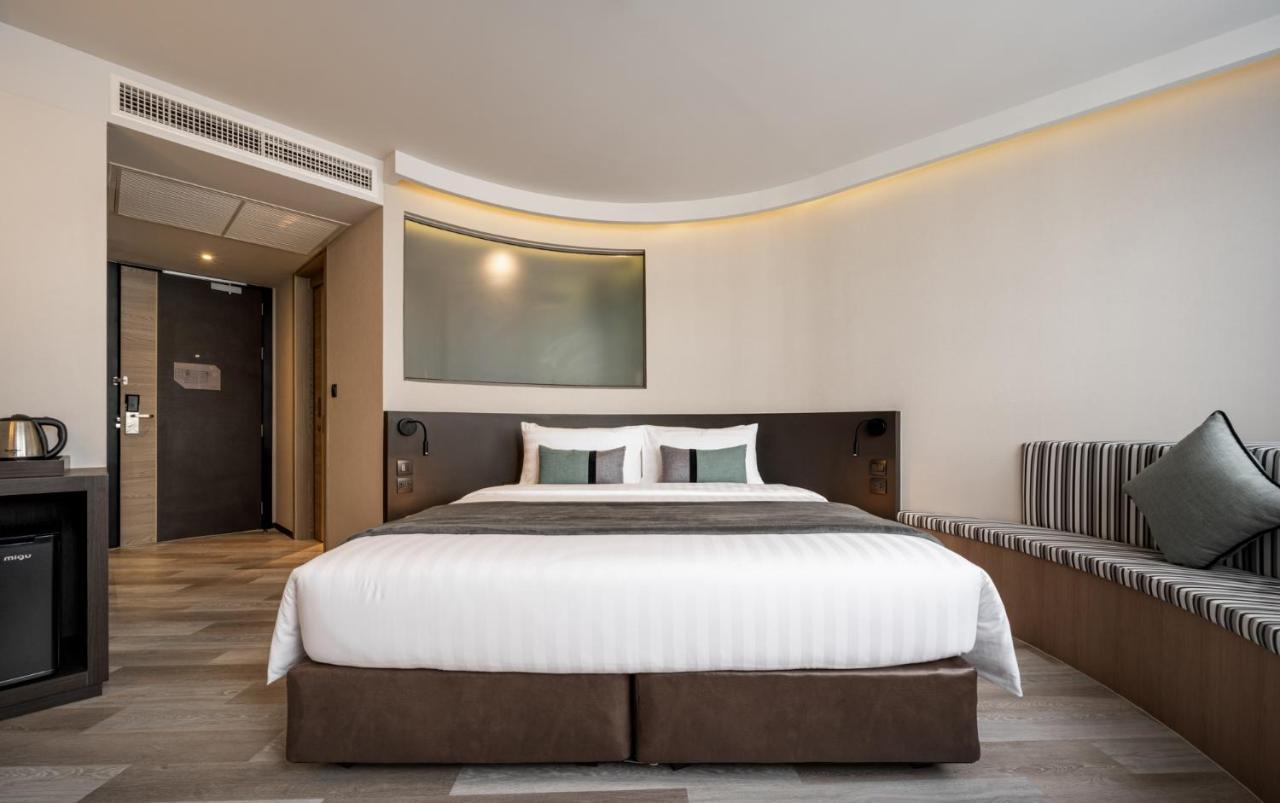 Seekers Finders Rama Iv Surestay Collection By Bw Hotel