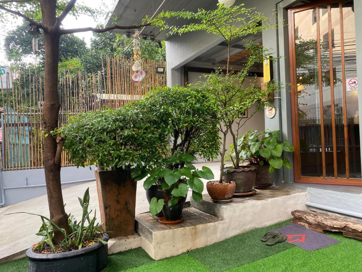 Nesuto Ramkamhaeng 52 Bangkok
