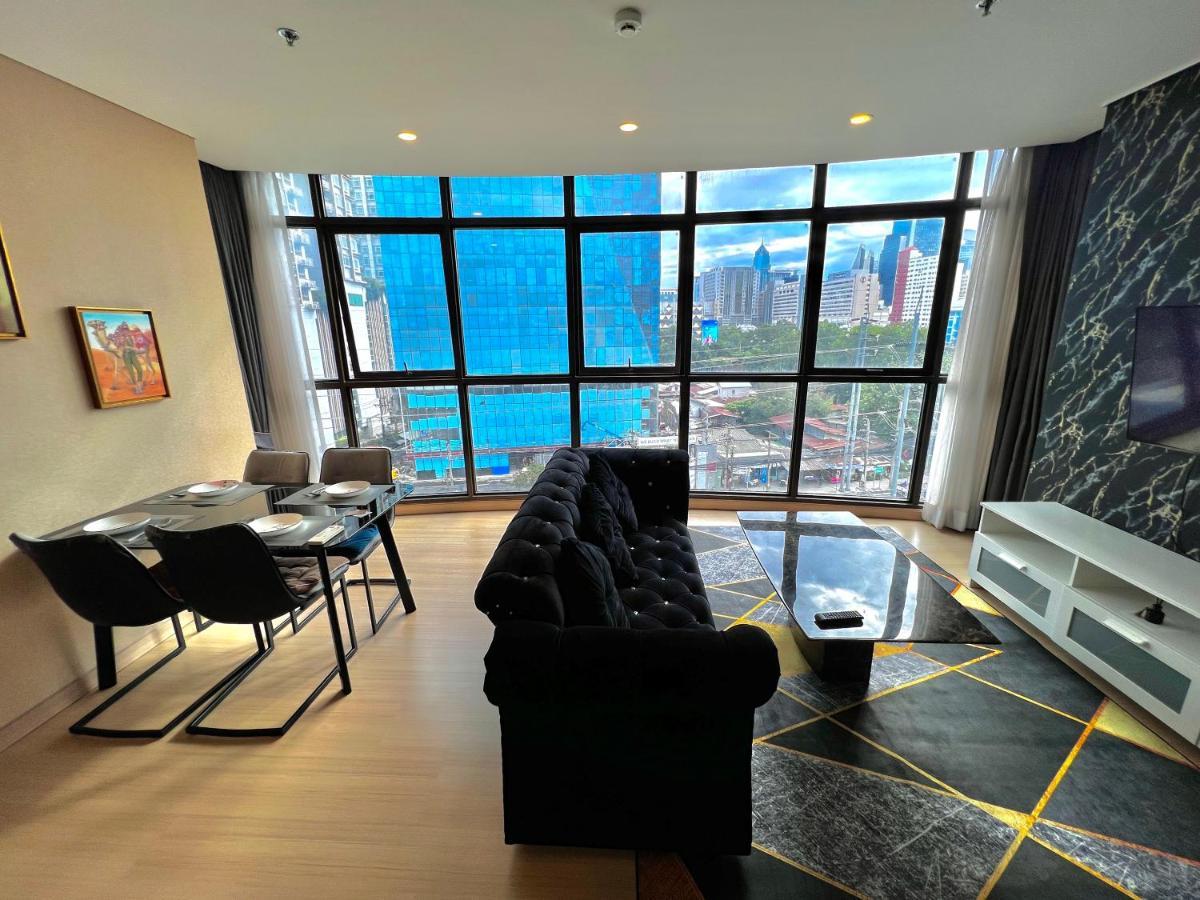 2bedroom In Heart Of