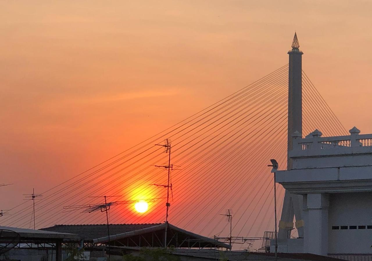 Sri Ayuttaya *