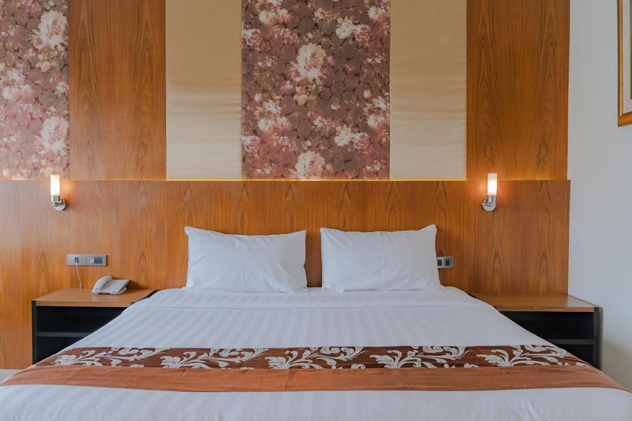 Hotel Forum Park 4*