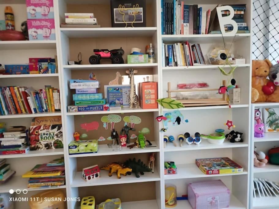 Beautiful 5 Story Family House Holiday home Bangkok