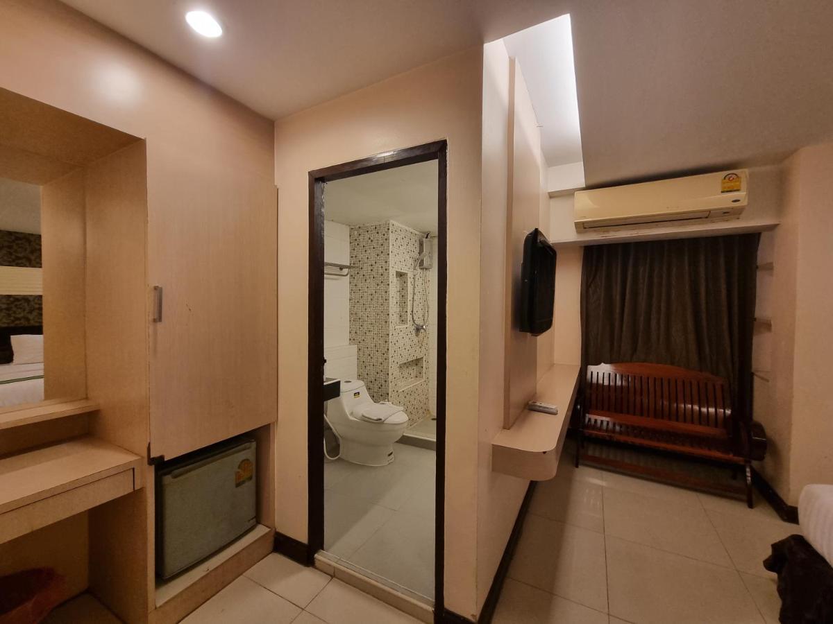 Cozi Hotel, 3* Bangkok