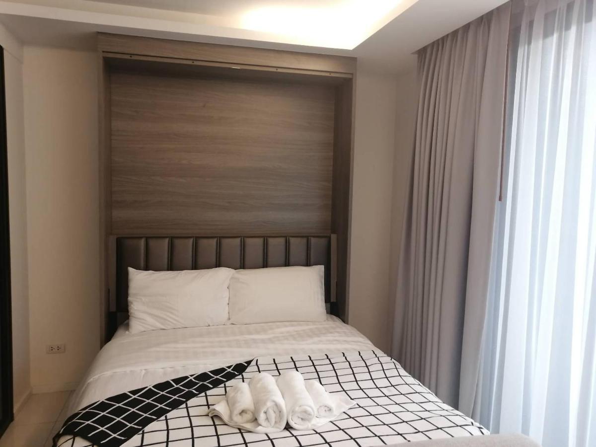 Circle Rein Sukhumvit 12 #1br#pool&gym#near Terminal 21#max4 Apartment Bangkok