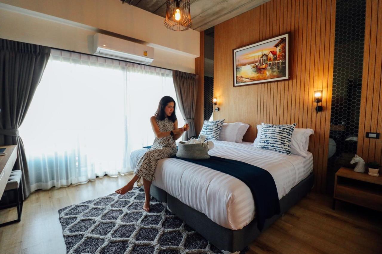 Tree​ For​ Rest​ Poshtel * Bangkok