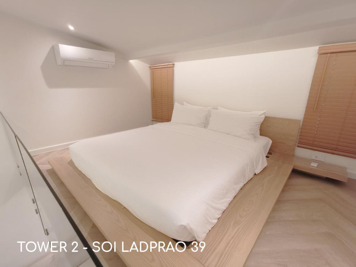 Double Bed Hotel Bangkok