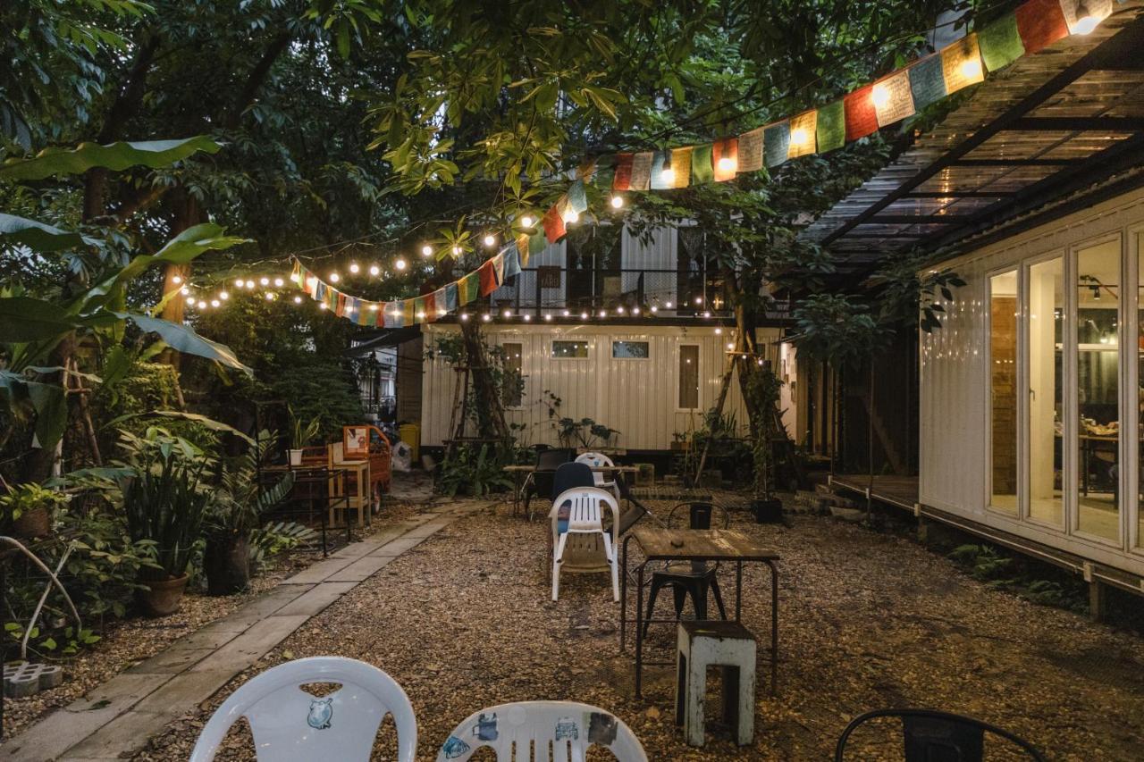The Yard *