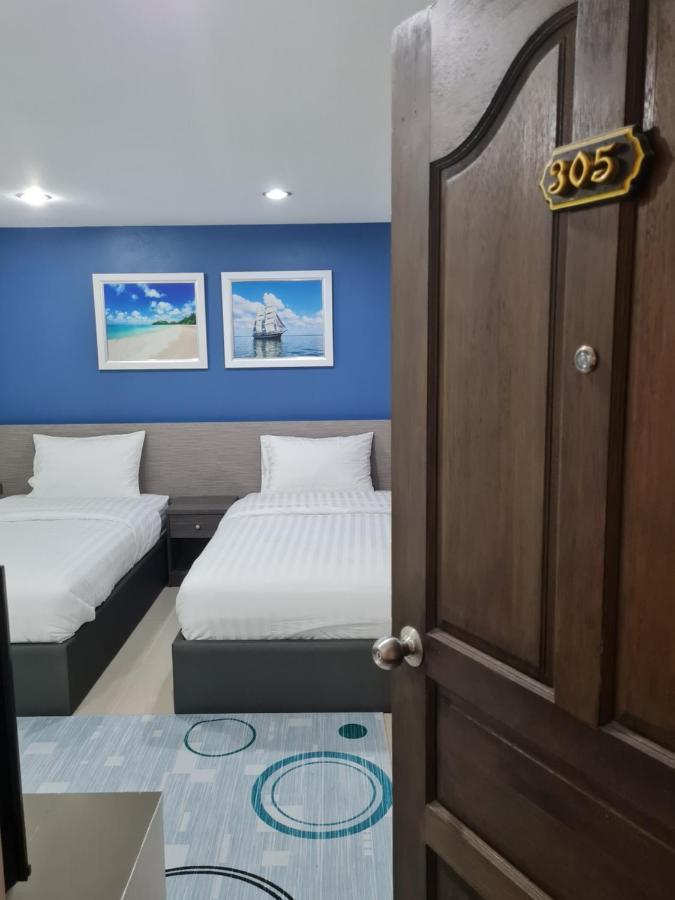 Poonsuk Place
