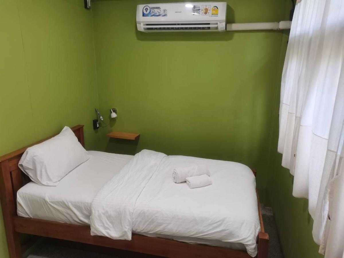 Hotel Airport One Station Hometel - Suvarnabhumi - Sha Extra