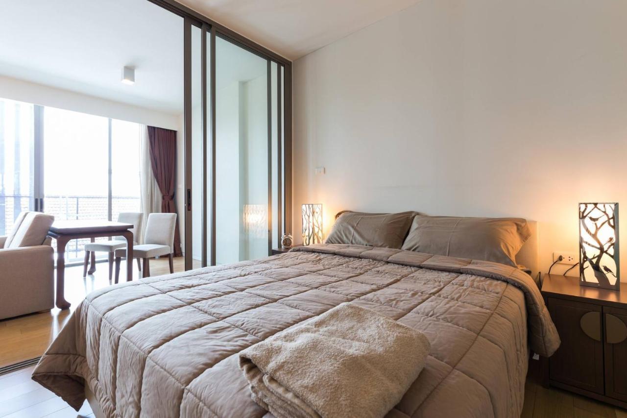 Holiday home 5 Stars 1 Bedroomtub Bathshower Downtown Near Emquartier Shopping Mall Bangkok