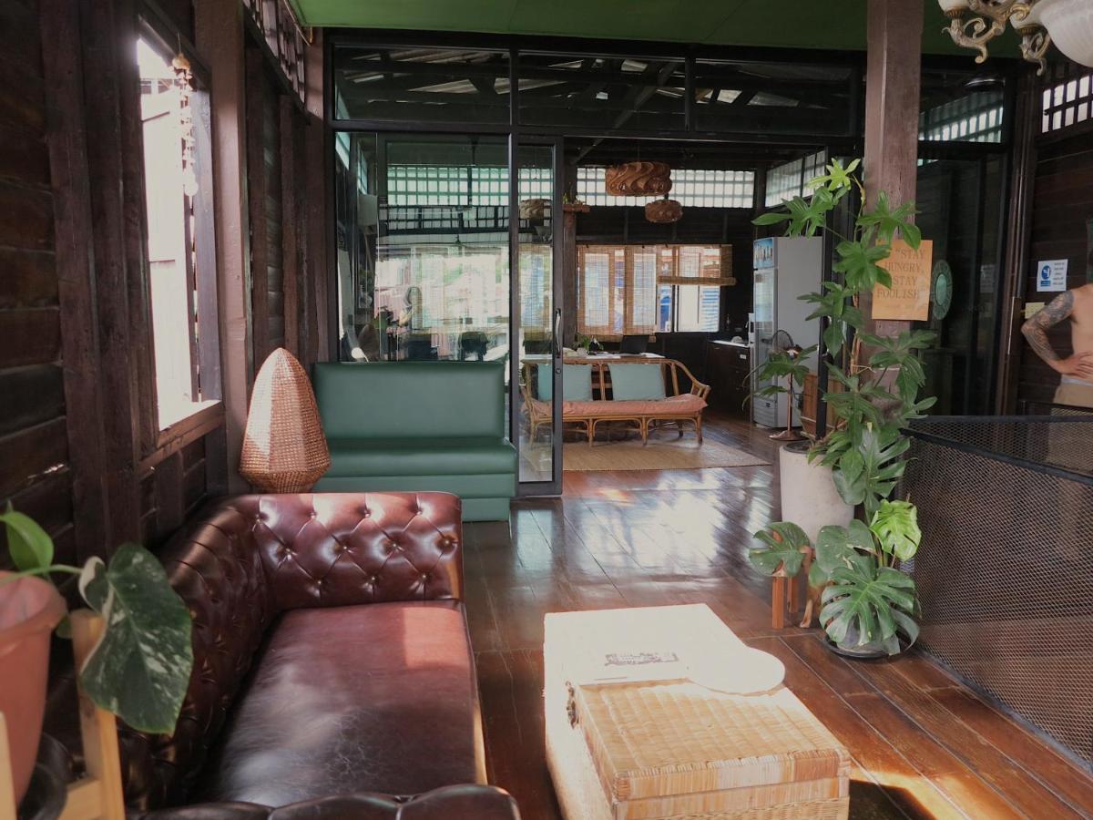 Non House บ้านนอนโฮสเทล Hostel