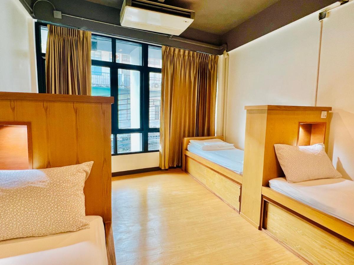 Daraya Hostel *