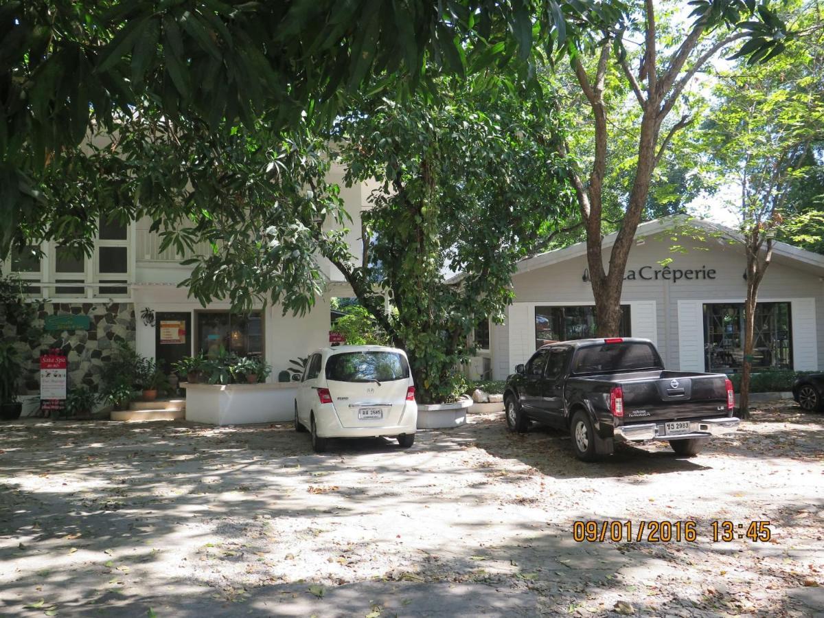 Holiday home 5 Stars 1 Bedroomtub Bathshower Downtown Near Emquartier Shopping Mall