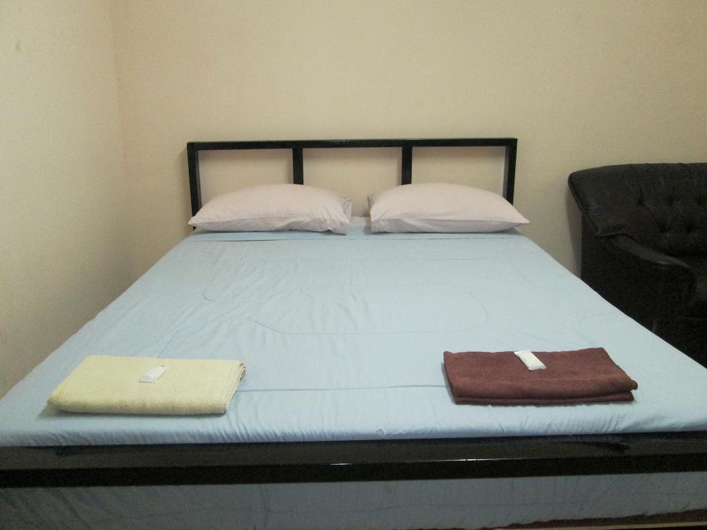 Lee House Rumah tetamu *