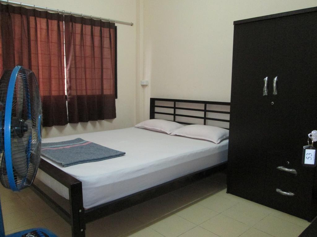 Rumah tetamu Lee House *