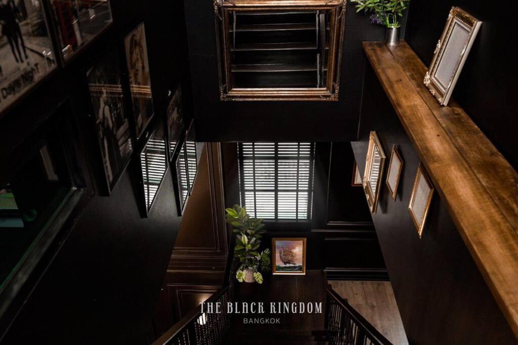 Villa The Black Kingdom - เดอะ แบล็ค คิงดอม Bangkok