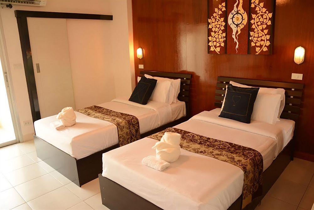 Hotel Pohseen Grand Palace