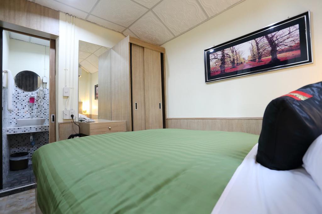 Sukhumvit 20 Guest house