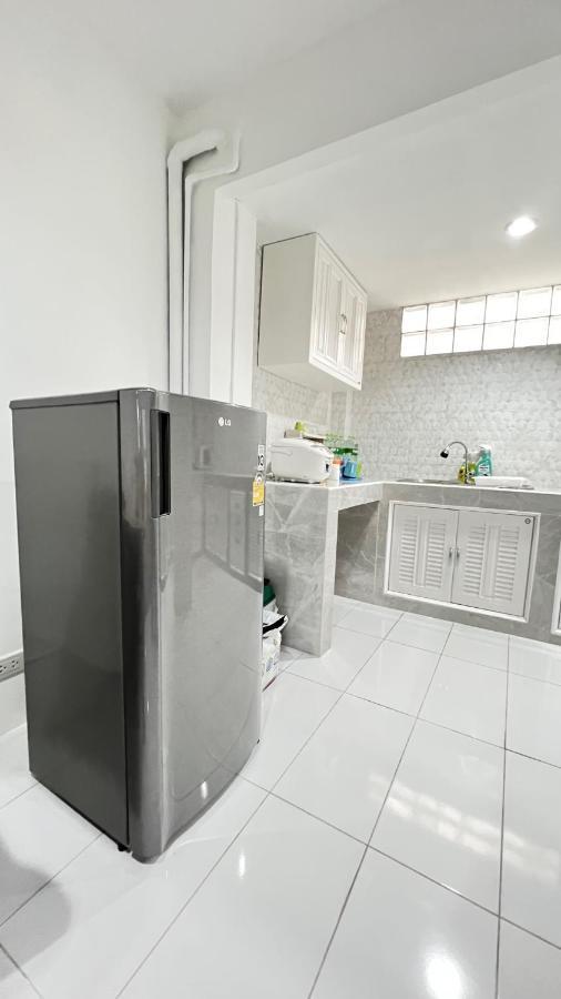 Private 4bedrooms-parking-weekly Special Offer