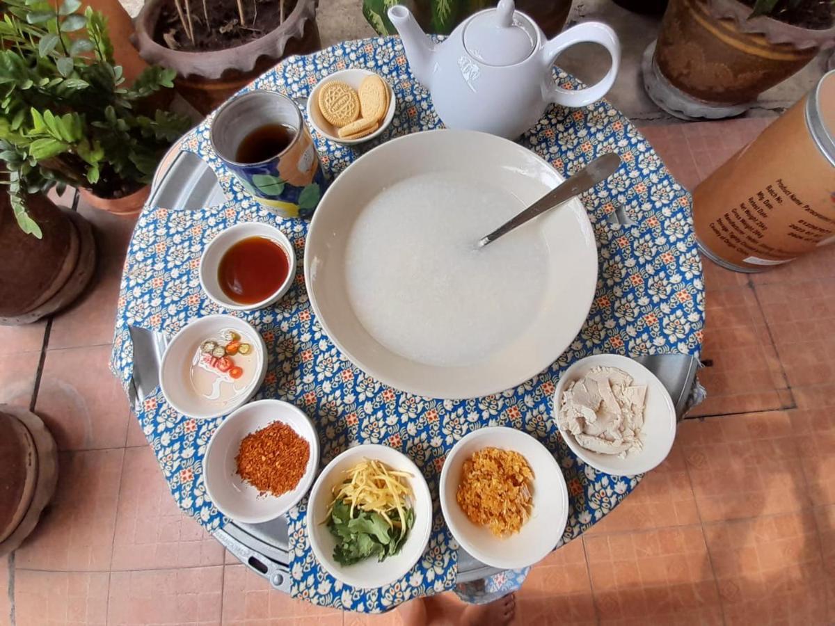Airport Express: Convenient With Breakfast Apartment *